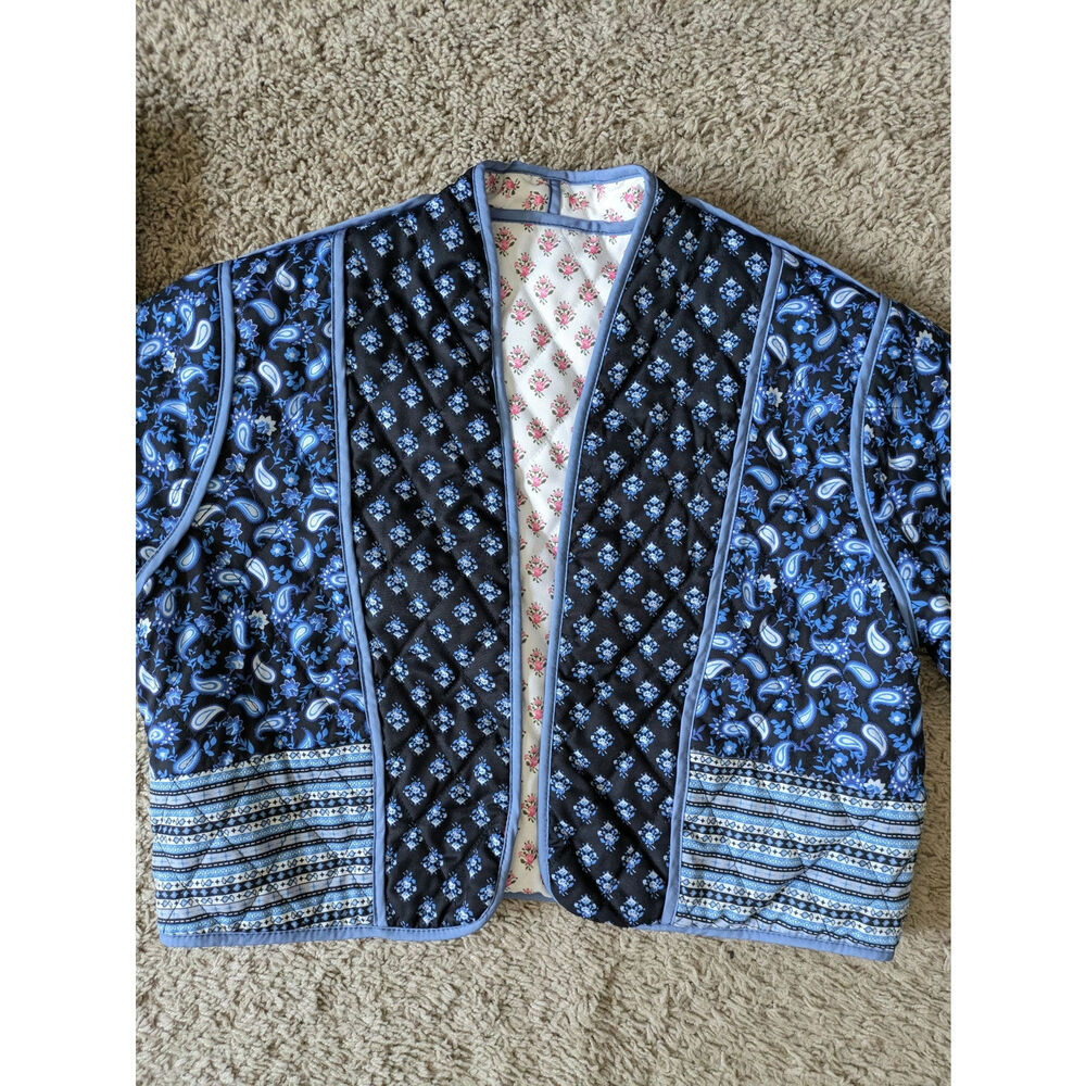 Reversible Quilted Jacket Womens M/L Pink-Blue Floral Paisley Whimsical Cottage - Picture 4 of 12